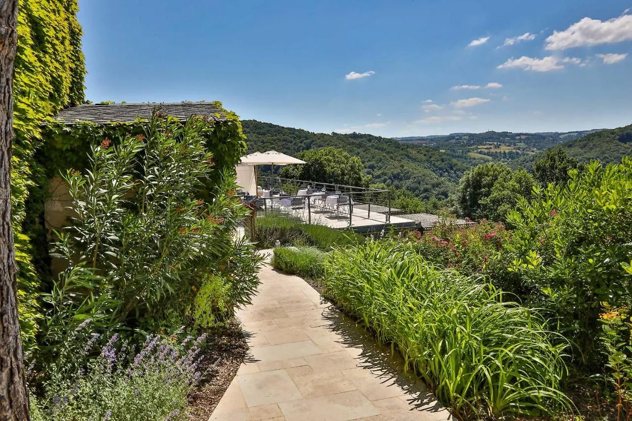 לינה וארוחת בוקר Maleville Domaine La Broutie צרפת